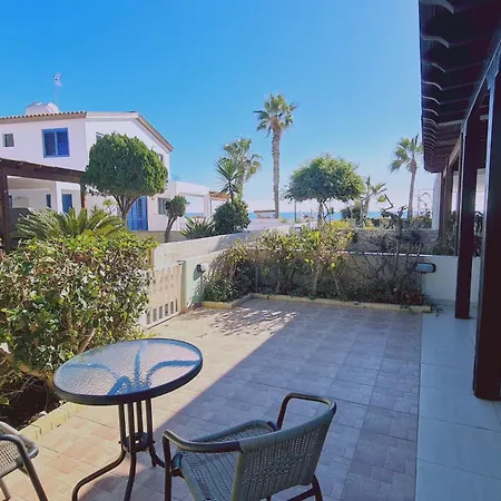 Crystal Waves Maisonette