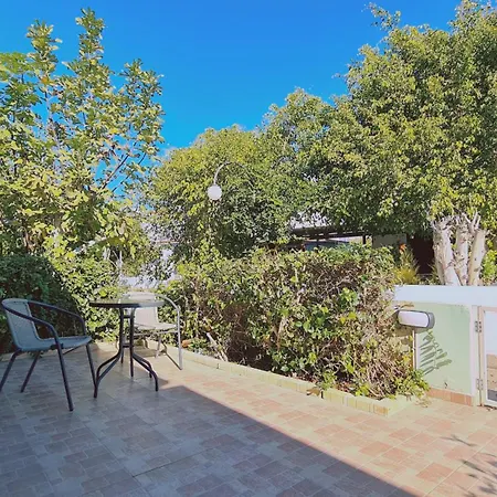 Crystal Waves Maisonette Meneou