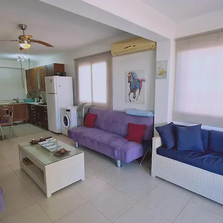 Crystal Waves Maisonette Apartment *