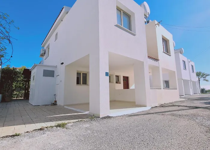 Crystal Waves Maisonette Apartmán Meneou