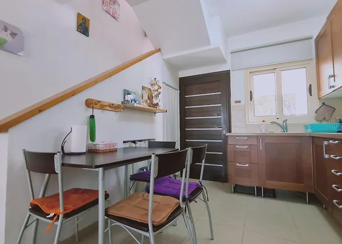 Crystal Waves Maisonette Apartmán Meneou