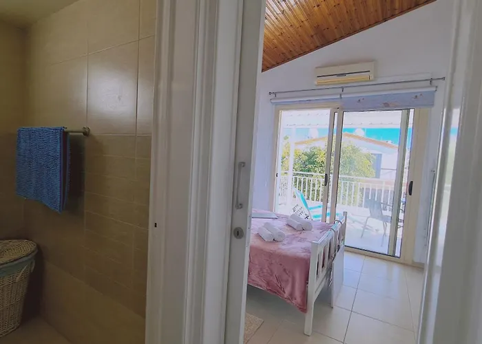 Crystal Waves Maisonette Appartamento